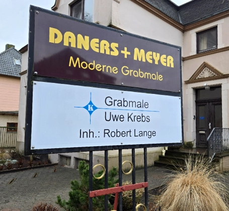 Grabmale Uwe Krebs Bremerhaven Kontakt 2